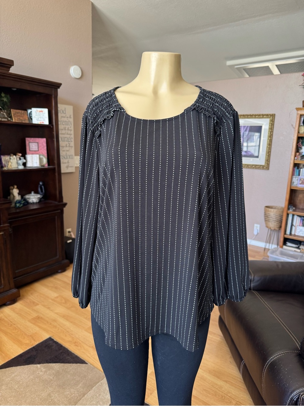 Adrianna Papell black pinstripe long sleeve blouse-size XL